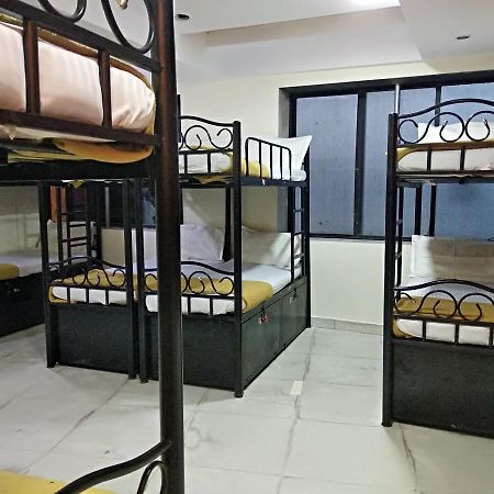 Bandra Dormitory Only For Indian Mumbai Eksteriør bilde