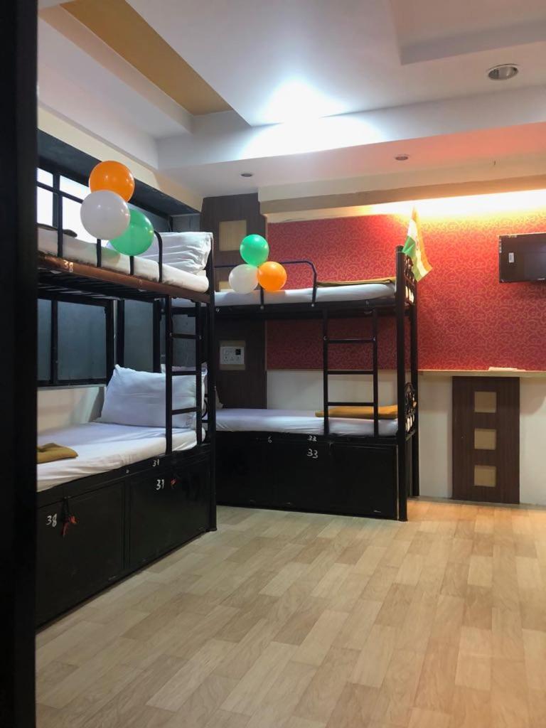 Bandra Dormitory Only For Indian Mumbai Eksteriør bilde