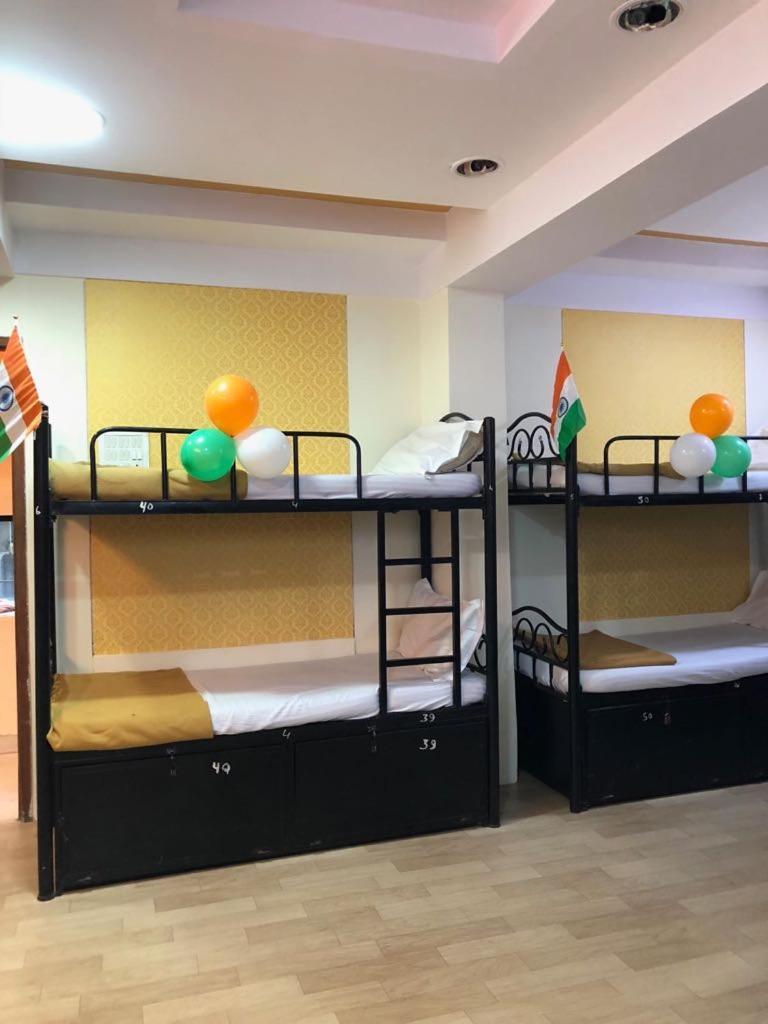 Bandra Dormitory Only For Indian Mumbai Eksteriør bilde