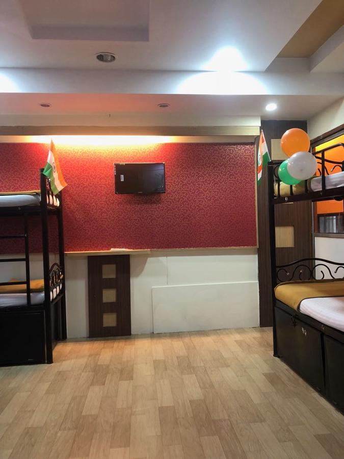 Bandra Dormitory Only For Indian Mumbai Eksteriør bilde