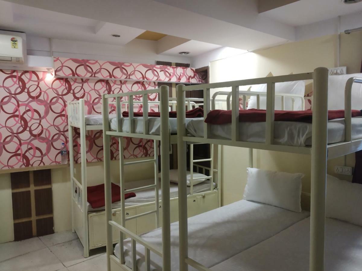 Bandra Dormitory Only For Indian Mumbai Eksteriør bilde